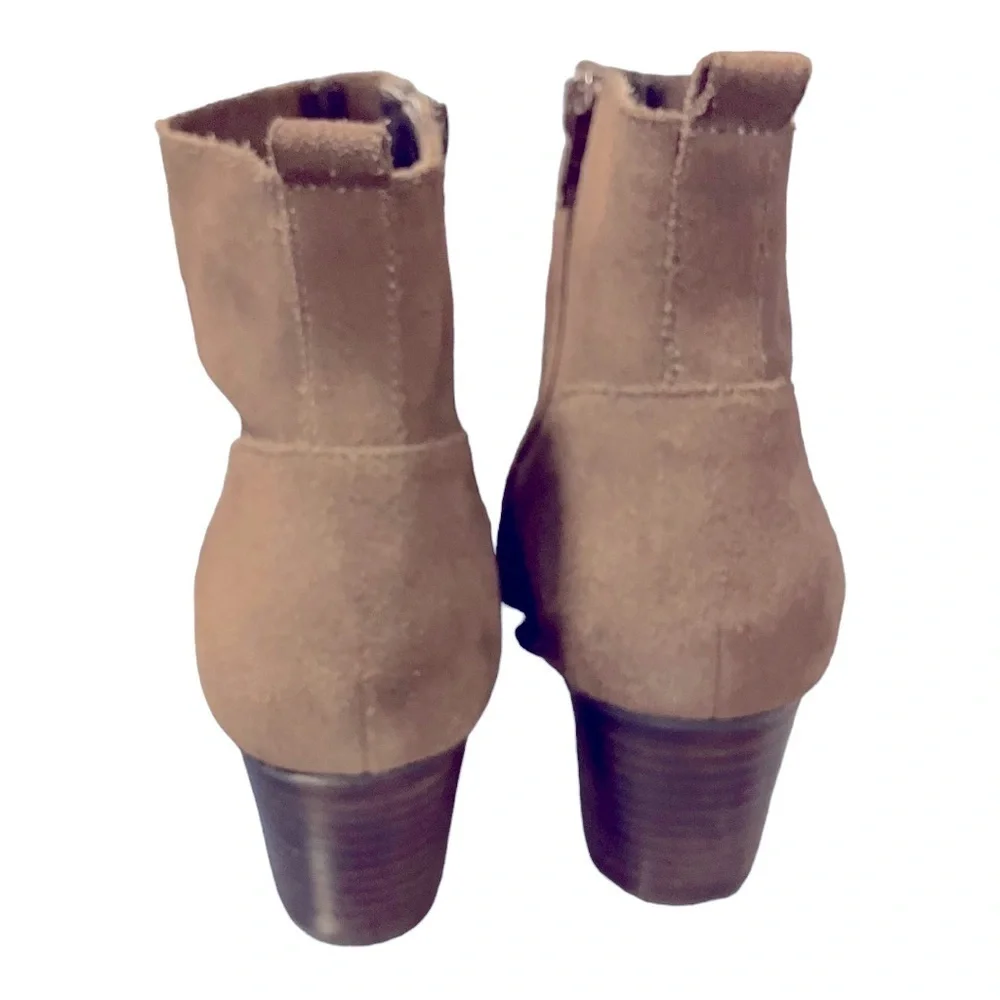 Crown Vintage Brown Suede Ankle Boots 8